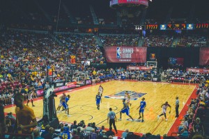 开云体育中国-西决生死战之夜，戈贝尔冠军级表现，沉默巨塔的无声宣言