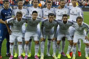 开云体育入口-德甲争冠白热化，篮网加时鏖战，体育的戏剧张力与人性光辉