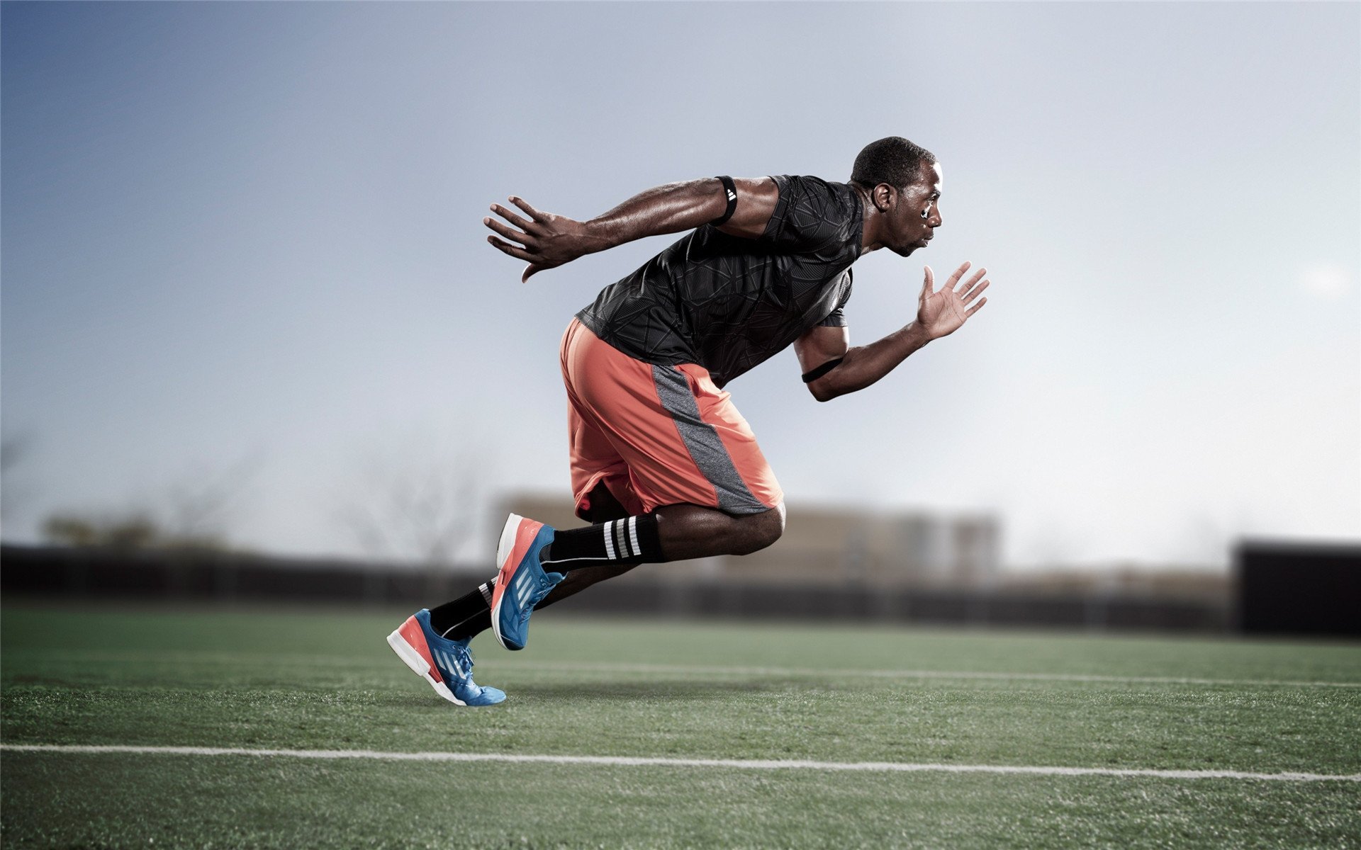 格纳布里爆发，喀麦隆击败苏格兰，非洲雄狮的觉醒与足球版图的重构